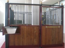 Box cavalli da interno - Mod. Elegance 01