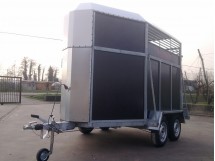 rimorchio trasporto bestiame