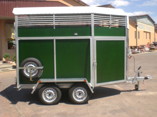Rimorchi trasporto bestiame